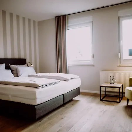 Hotell Romantik Schmiedegasthaus Gehrke