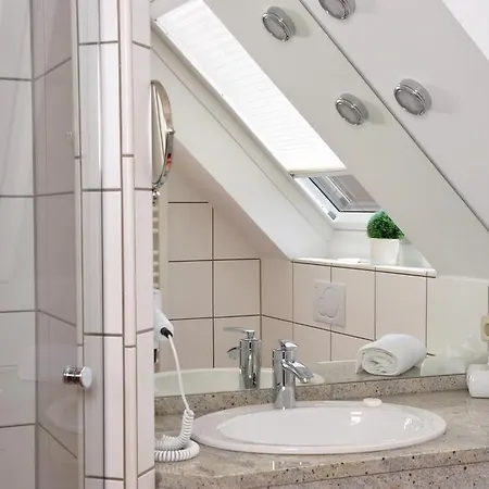 Hotell Romantik Schmiedegasthaus Gehrke 4*