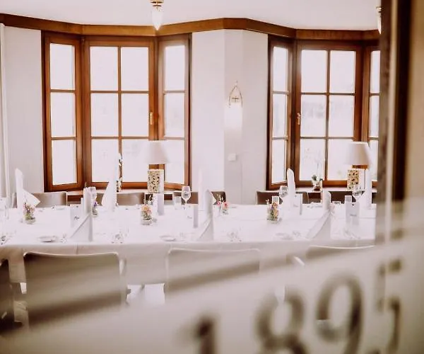 Otel Romantik Schmiedegasthaus Gehrke 4*